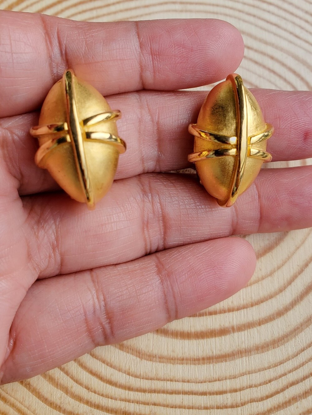Vtg. Mid-Century American Couture Clip-on Earrings